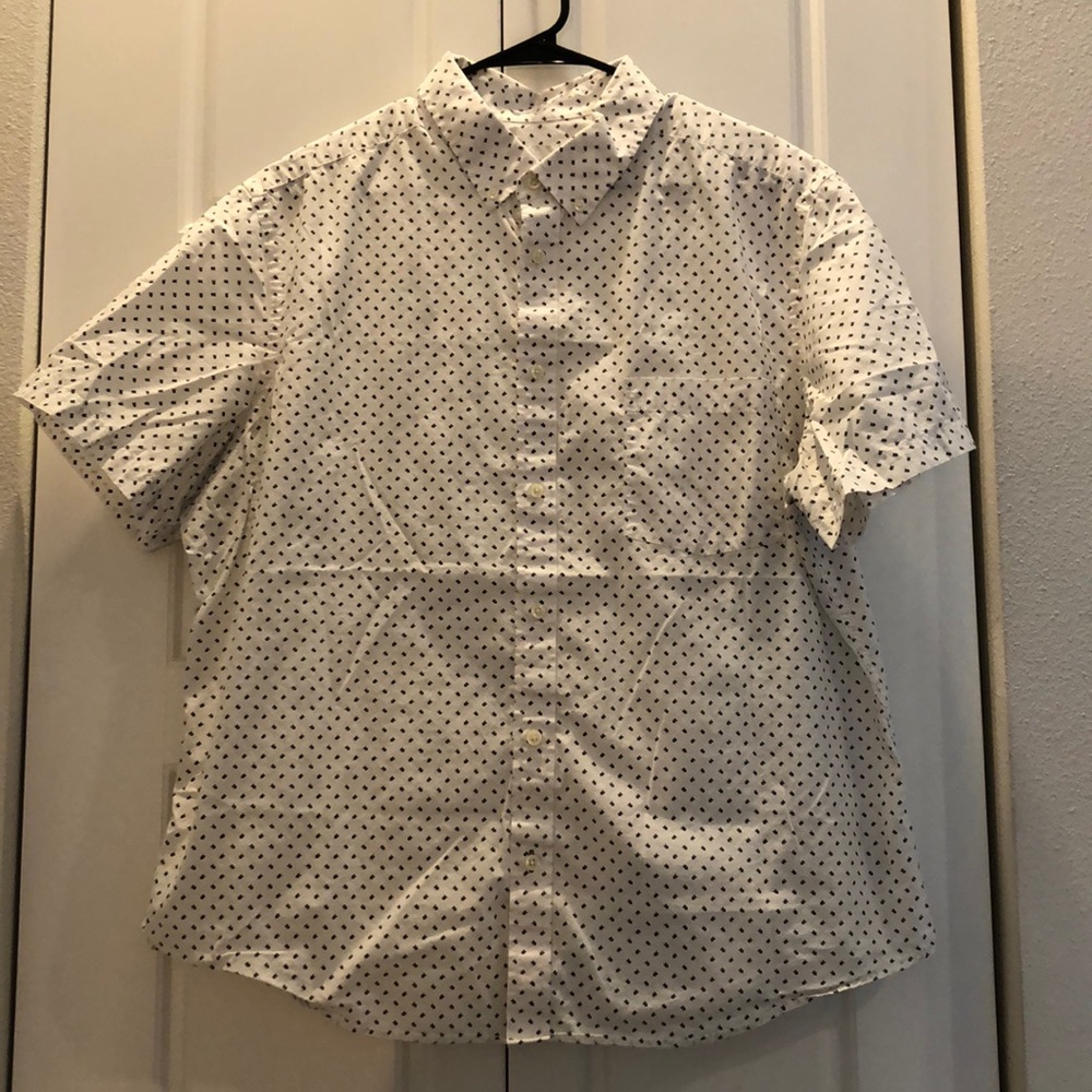 Men’s casual button down